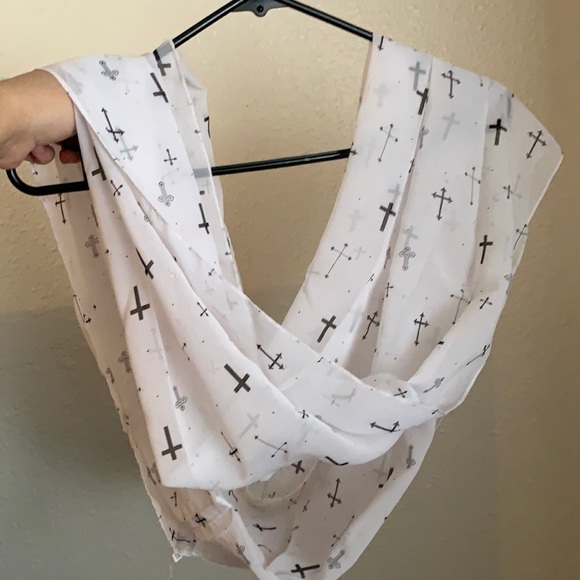 Accessories - Gothic Cross Scarf